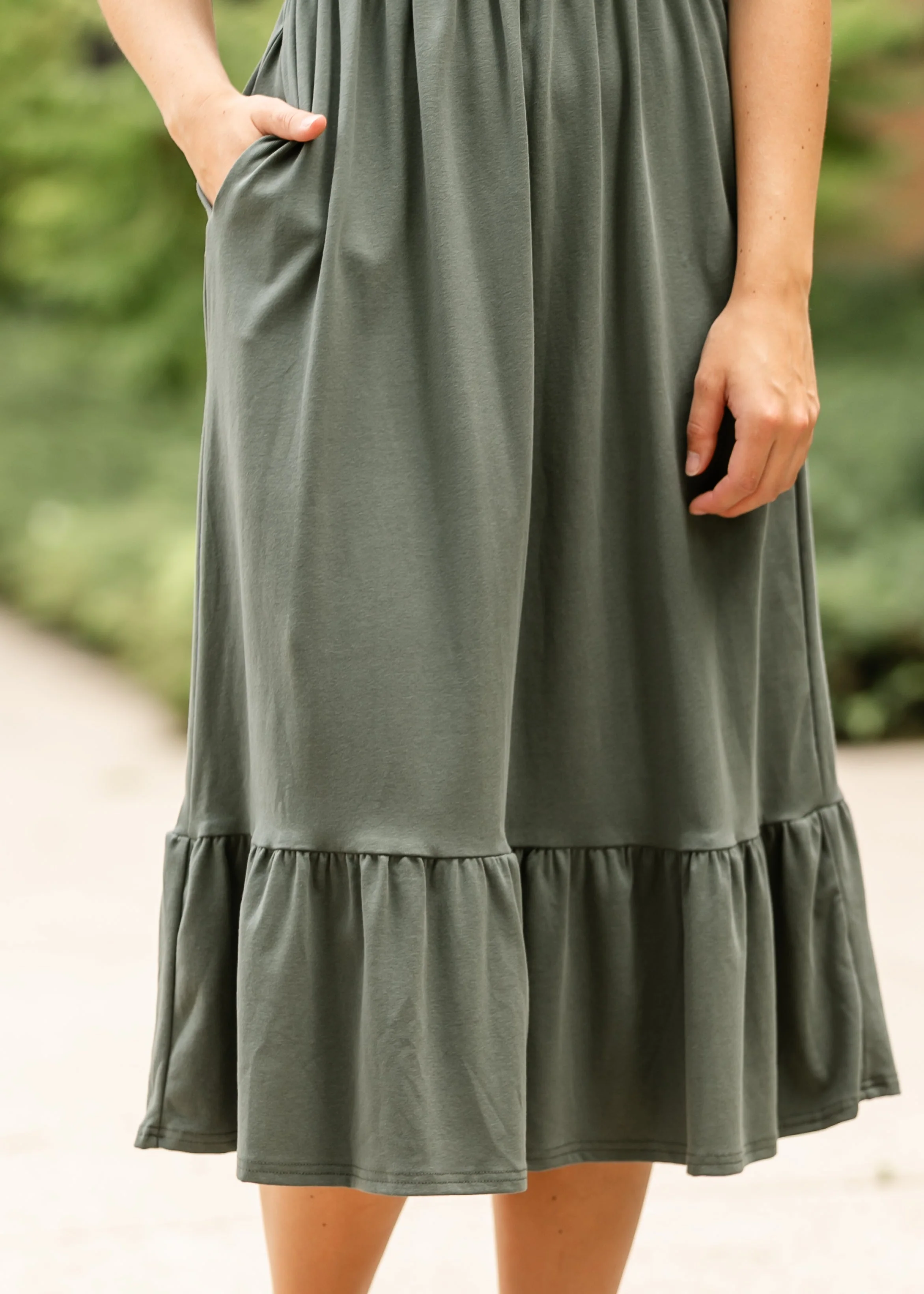 Amy Puff Sleeve Midi Dress - Image 10
