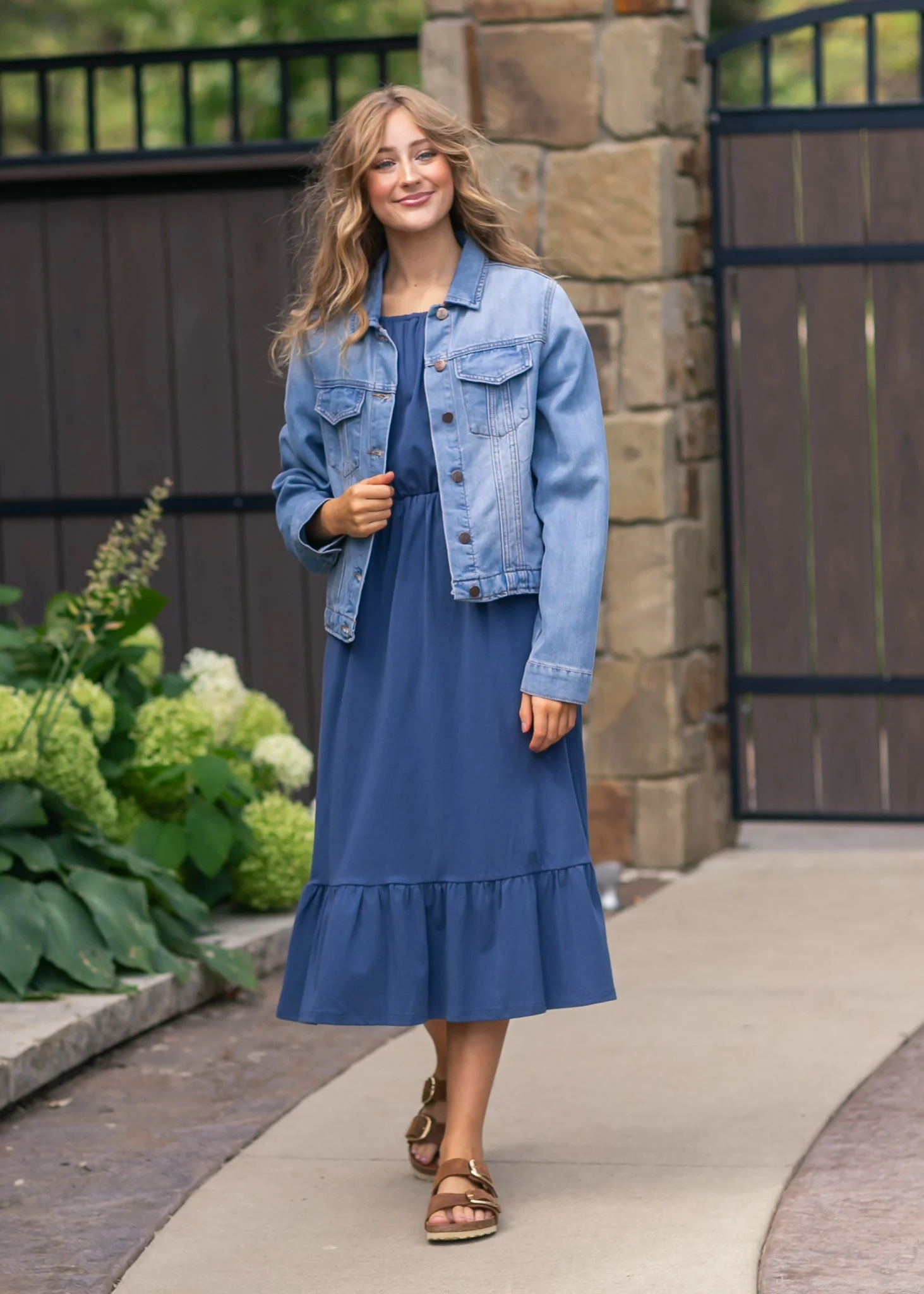 Amy Puff Sleeve Midi Dress - Image 4