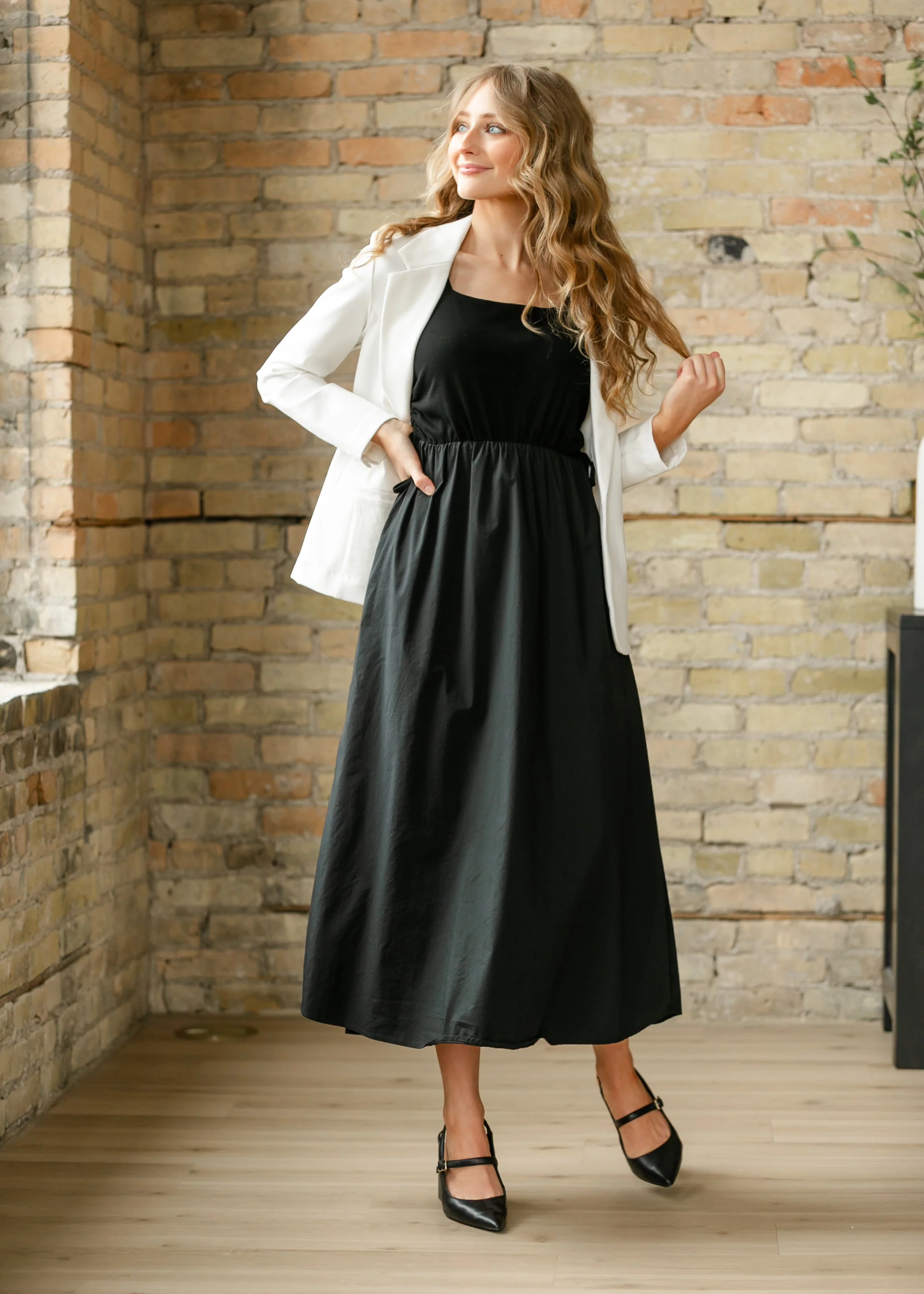 Eleanor Black A-line Maxi Dress - Image 13