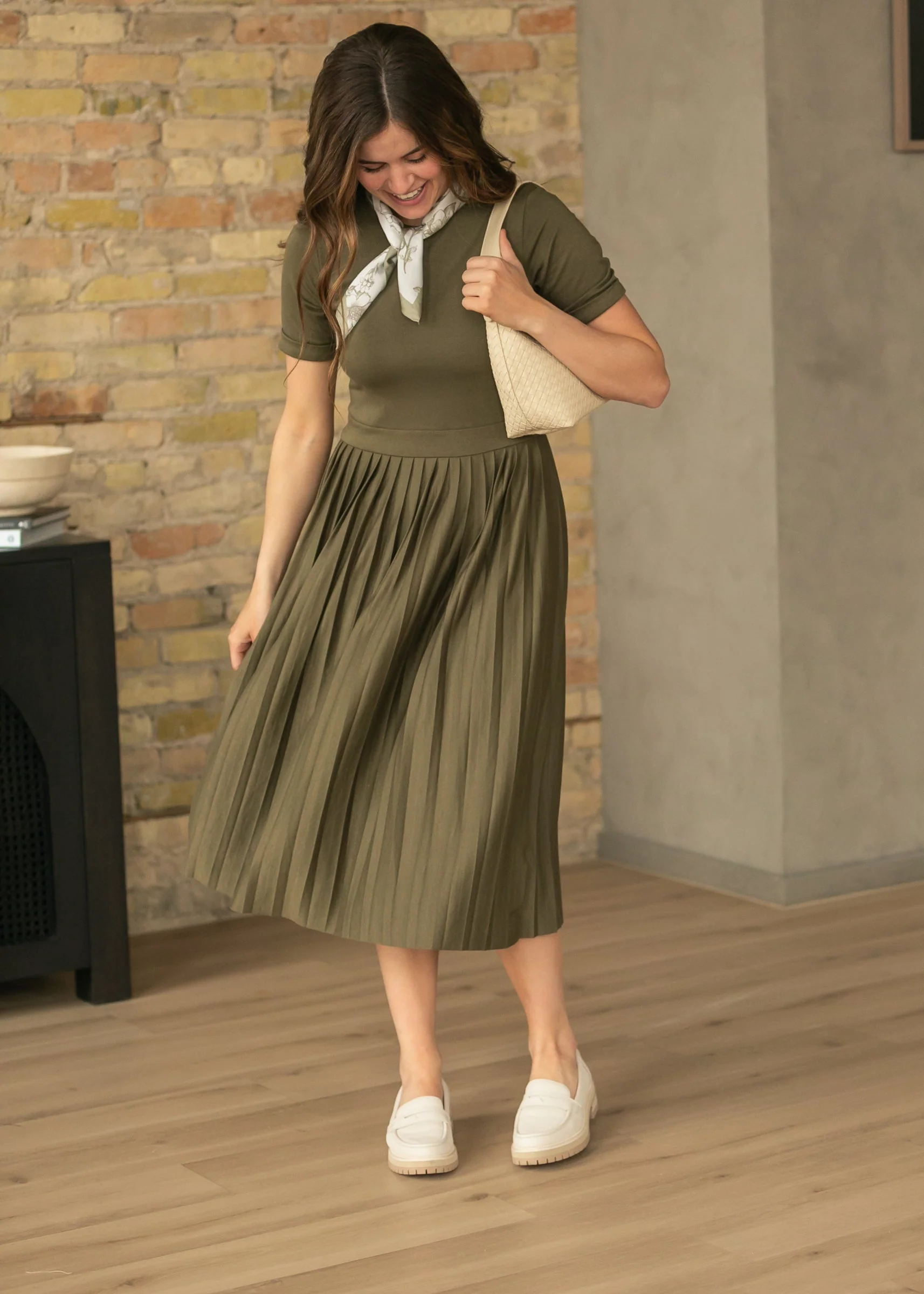 Emersyn Olive Pleated Midi Dress - Image 3
