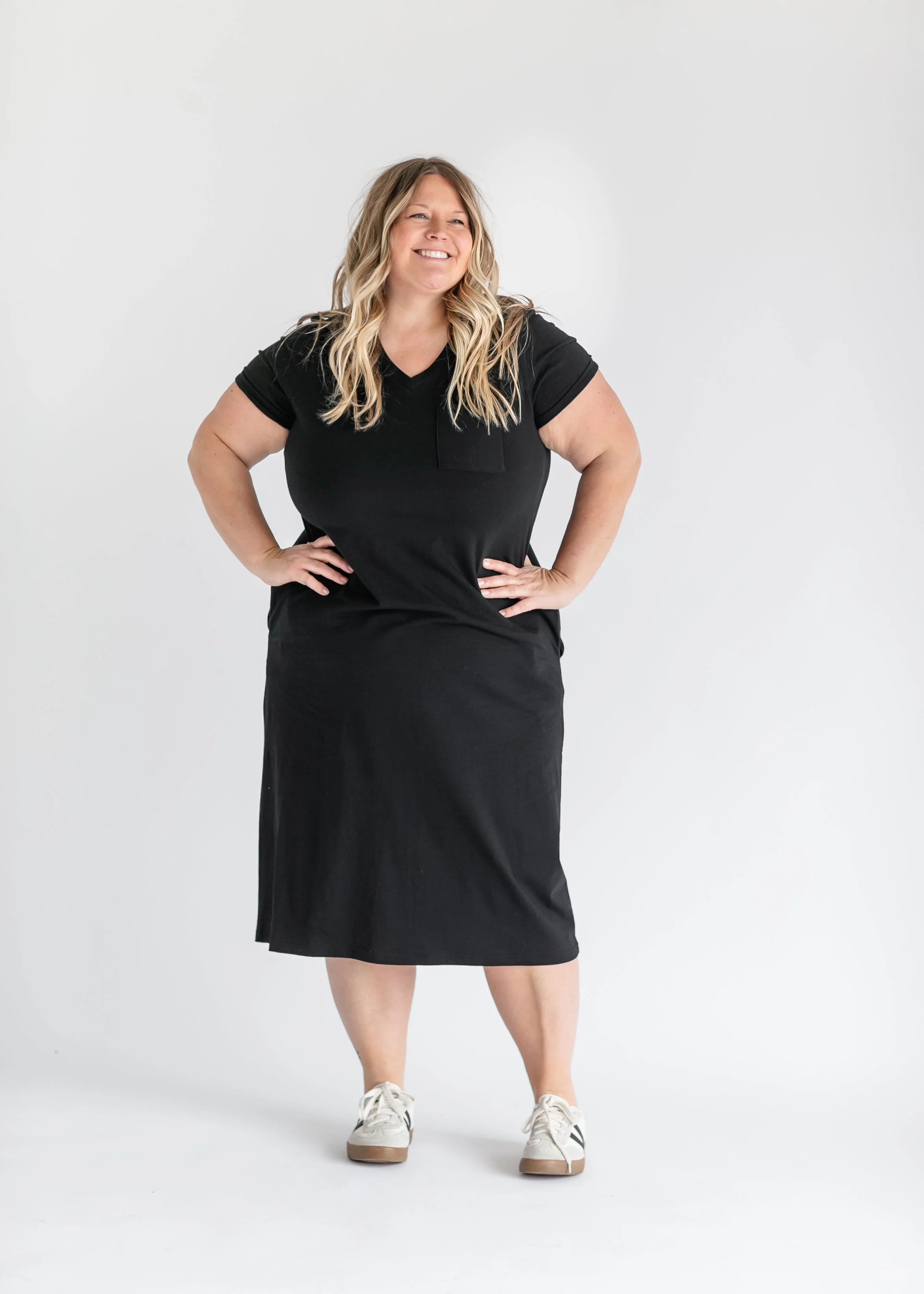 Finley V-neck T-shirt Dress - Image 18