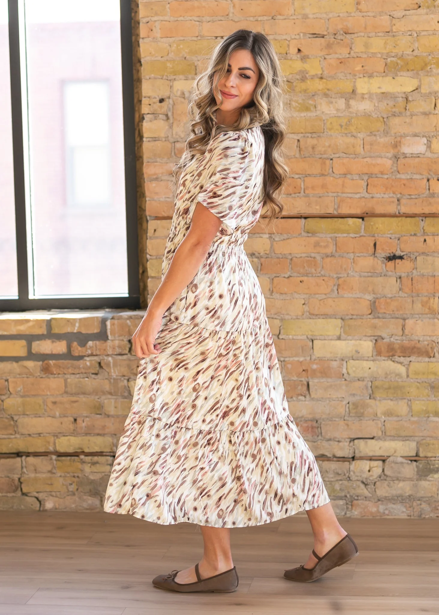 Gina Pink Abstract Short Sleeve Midi Dress - FINAL SALE - Image 15