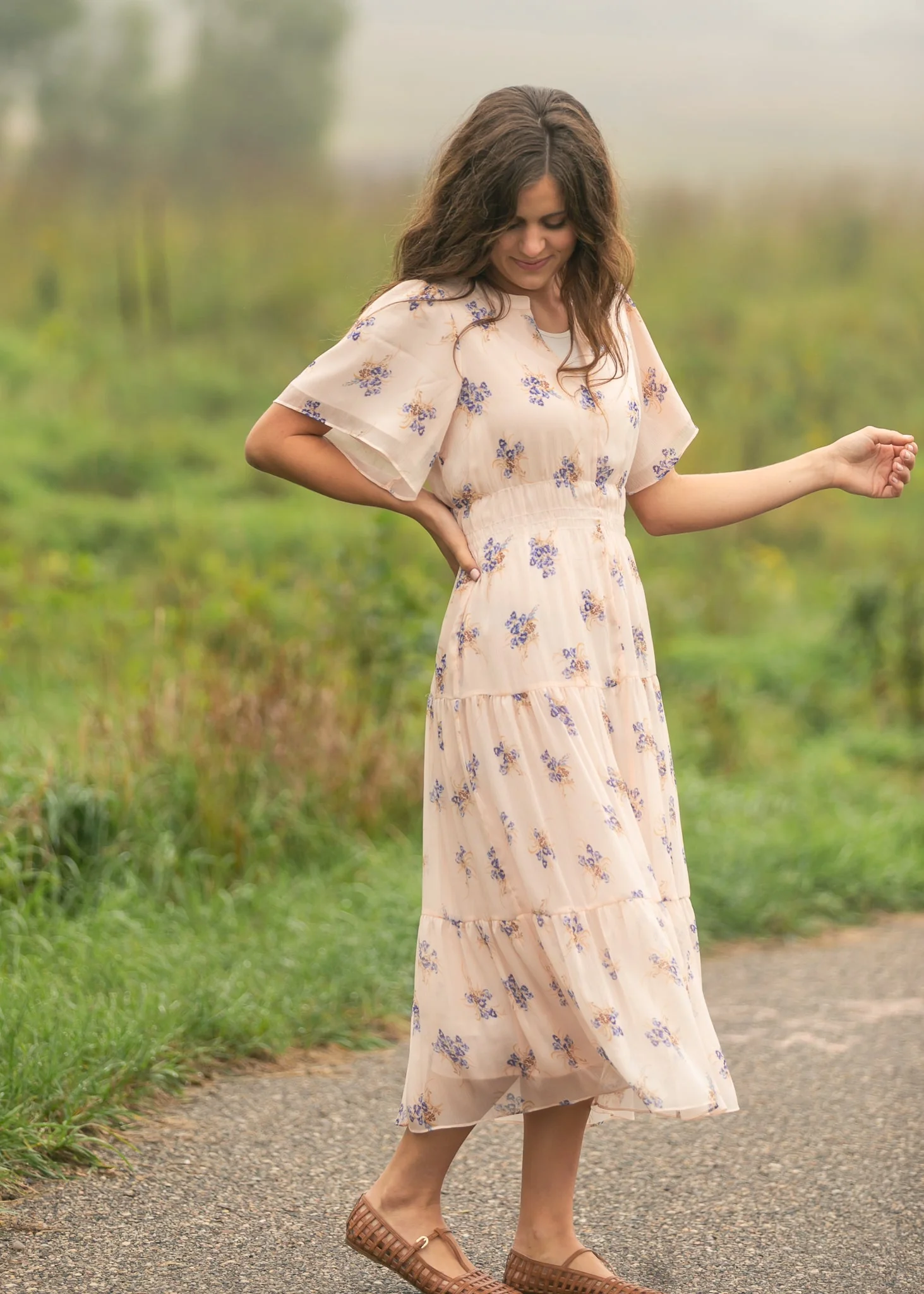 Gina Pink Floral Short Sleeve Tiered Midi Dress - Image 15