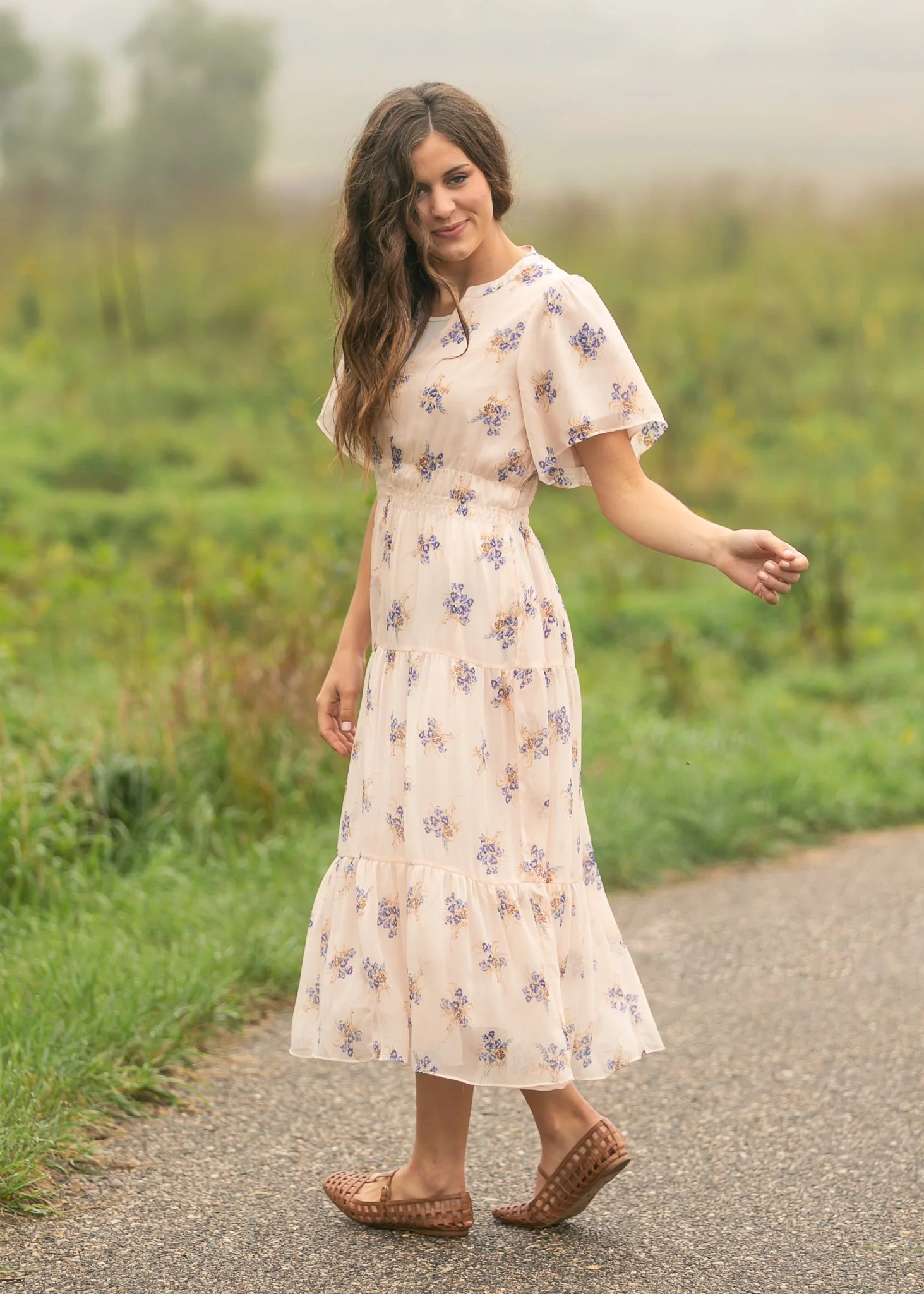 Gina Pink Floral Short Sleeve Tiered Midi Dress - Image 16